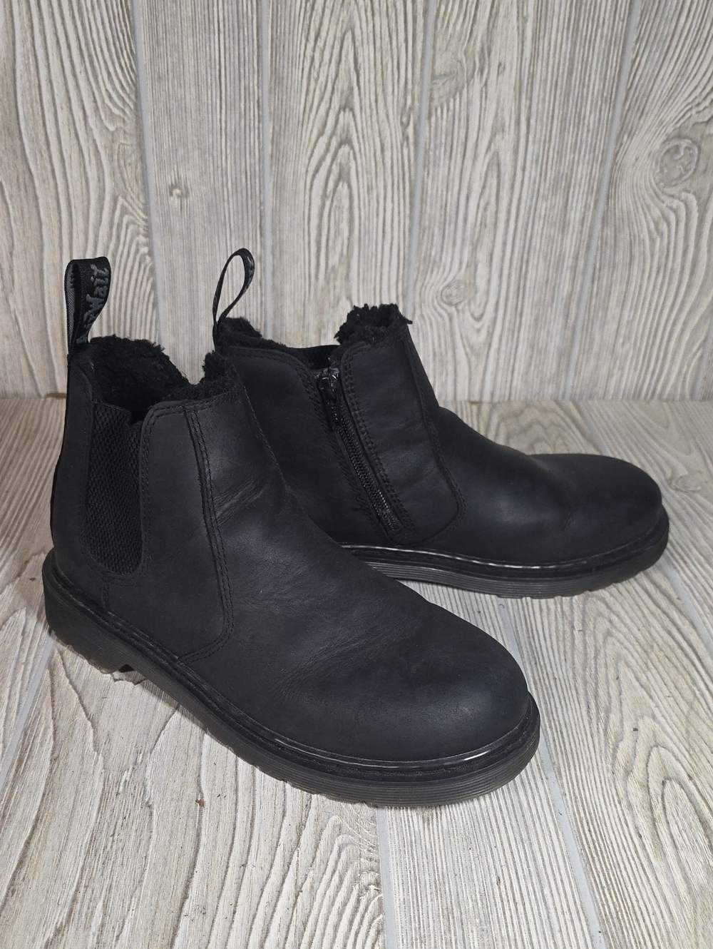 Dr. Martens Junior 2976 Leonore Mono Chelsea Boots Black Faux Fur Lined